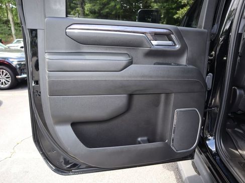 Used 2024 Chevrolet Silverado 2500 LTZ w/ LTZ Plus Package image 16