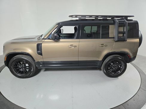 New 2026 Land Rover Defender 110 X-Dynamic SE AWD/4WD image 34