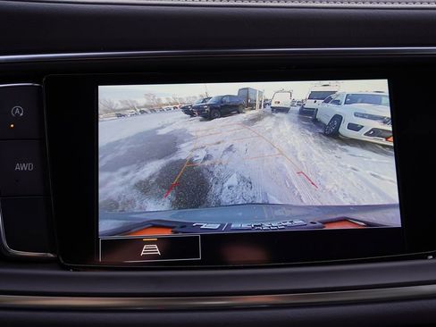 Certified 2023 Buick Enclave Essence image 36