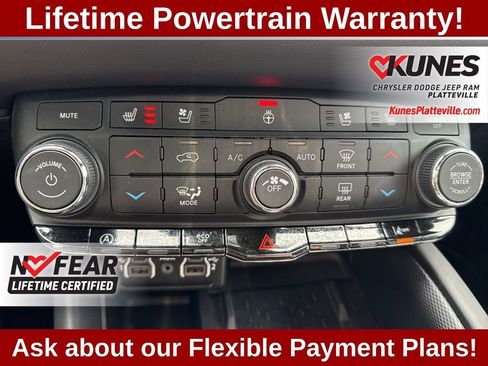 Used 2025 Dodge Durango GT AWD/4WD image 21