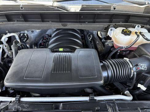 Used 2024 GMC Sierra 1500 SLE w/ Preferred Package image 19