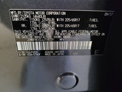 Used 2018 Toyota RAV4 LE w/ All Weather Liner Package AWD/4WD image 33
