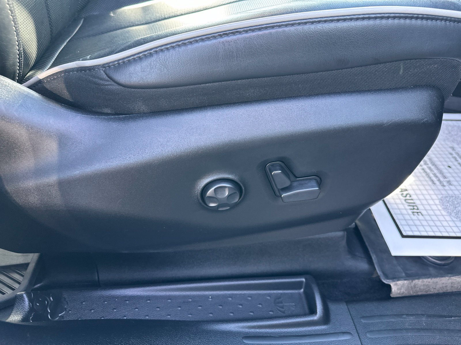 Used 2019 Chrysler Pacifica Limited FWD image 40
