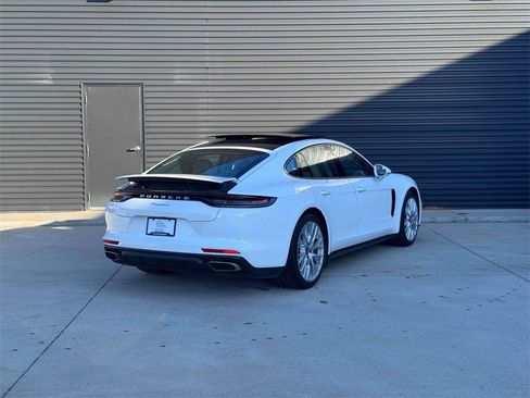Used 2021 Porsche Panamera image 7