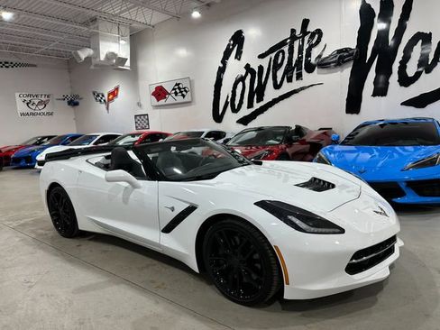 Used 2014 Chevrolet Corvette Stingray Convertible w/ 2LT Preferred Equipment Group image 21