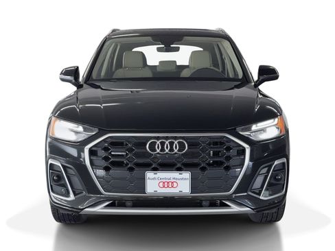 Used 2023 Audi Q5 e Premium Plus w/ Premium Plus Package image 6