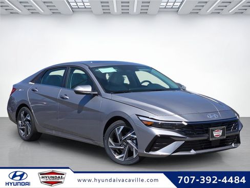 New 2026 Hyundai Elantra Limited FWD image 1