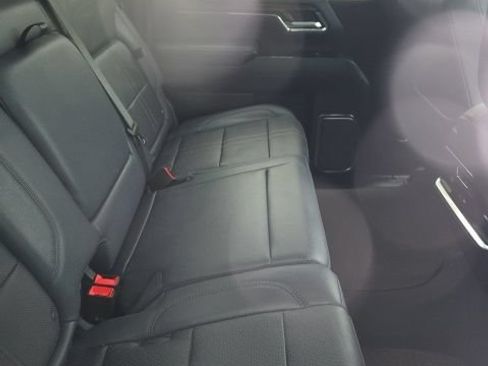 Used 2024 Chevrolet Silverado 2500 High Country w/ High Country Premium Package AWD/4WD image 4