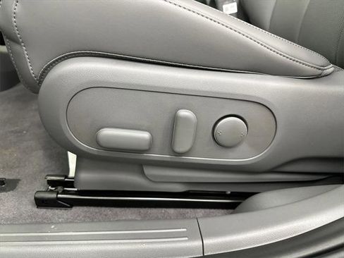 New 2026 Hyundai Ioniq 5 SEL image 10