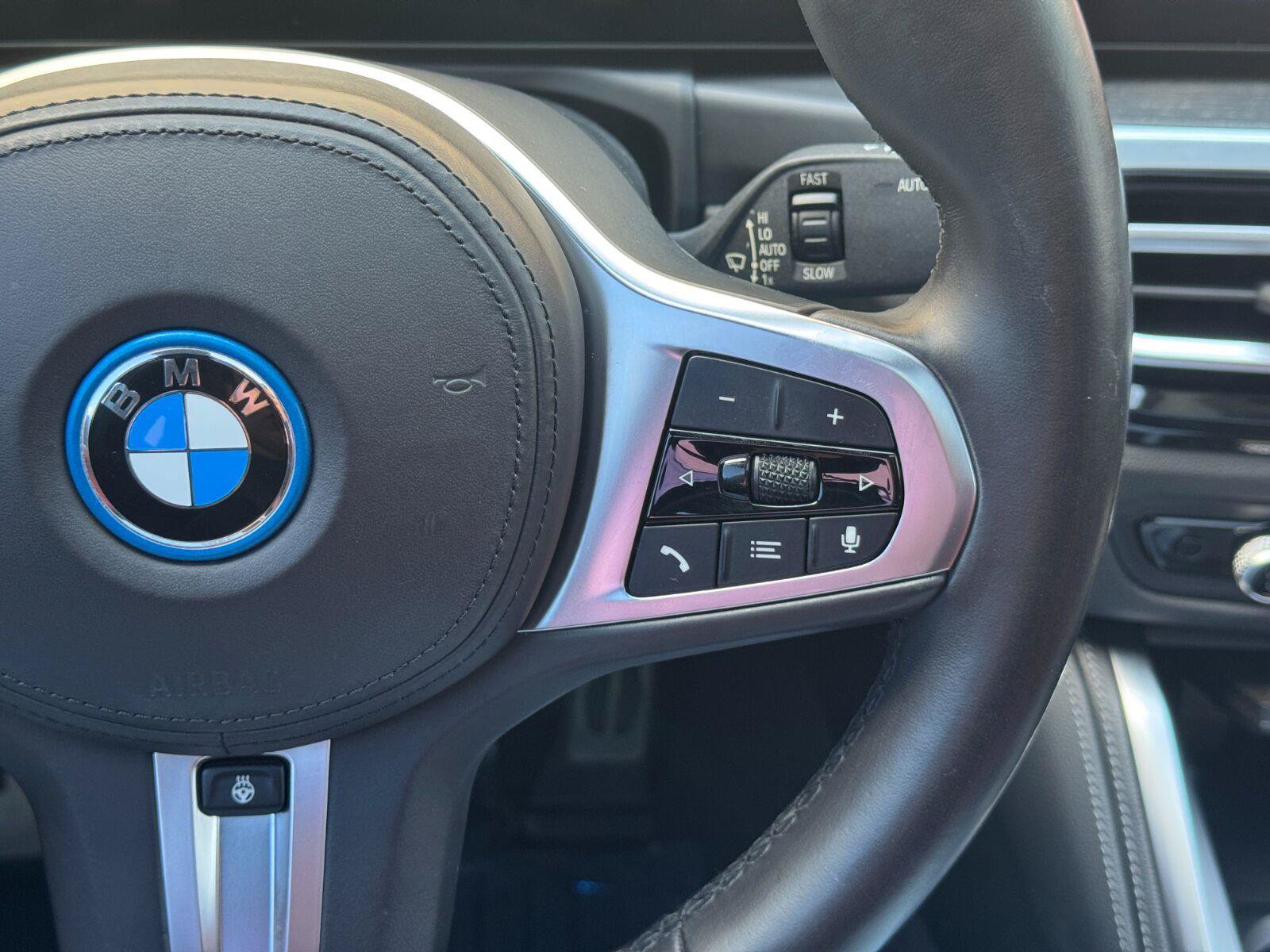 Used 2023 BMW i4 eDrive40 w/ M Sport Package RWD image 22