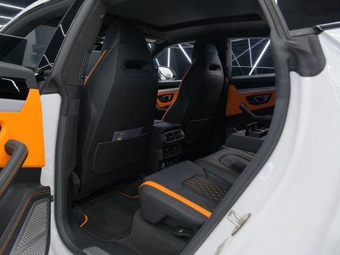 Used 2023 Lamborghini Urus S AWD/4WD image 46