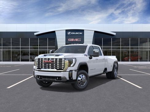 New 2026 GMC Sierra 3500 Denali w/ Denali Reserve Package image 8