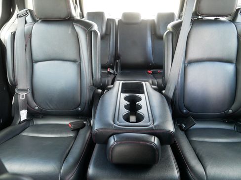 Used 2025 Honda Odyssey Sport-L image 13