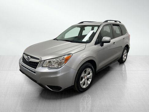 Used 2015 Subaru Forester 2.5i Premium w/ Popular Package #2 image 2