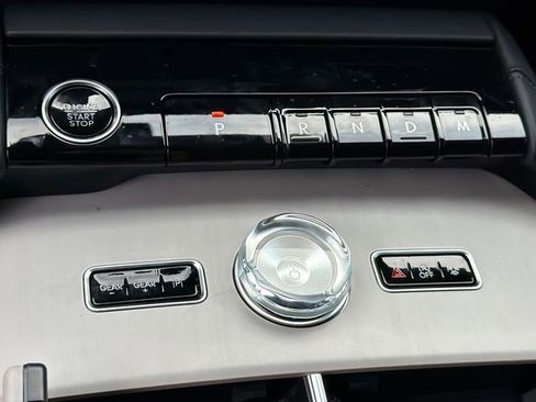 New 2026 Lincoln Navigator Reserve AWD/4WD image 35