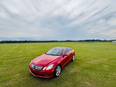 Used 2011 Mercedes-Benz E 350 Coupe image 24