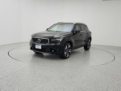 Certified 2024 Volvo XC40 B5 Plus w/ Protection Package Premier