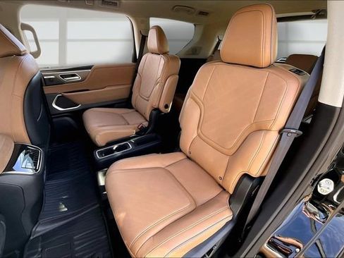 New 2026 INFINITI QX80 Luxe image 26