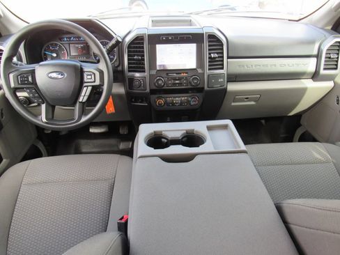 Used 2022 Ford F250 XLT AWD/4WD image 19