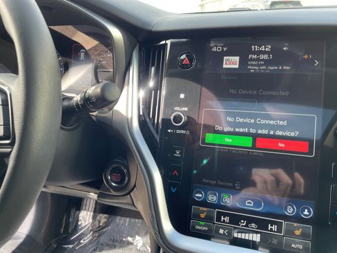 Certified 2025 Subaru Outback Onyx Edition XT image 26