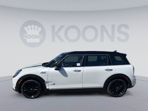 Used 2024 MINI Cooper Clubman S AWD/4WD image 2