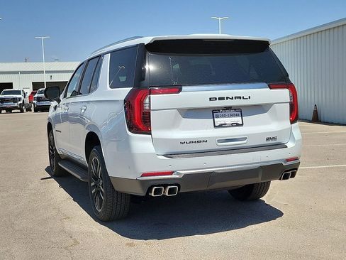 New 2026 GMC Yukon Denali AWD/4WD image 8