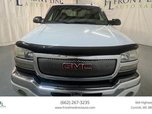 Used 2003 GMC Sierra 2500 SLT w/ SLT Preferred Equipment Group image 2