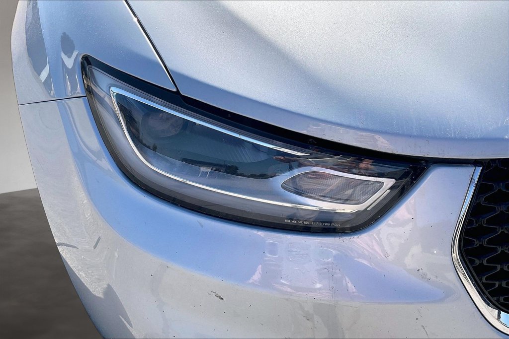 Used 2024 Chrysler Pacifica Touring-L FWD image 30