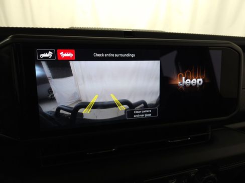 Used 2024 Jeep Wrangler Unlimited Rubicon 392 AWD/4WD image 30