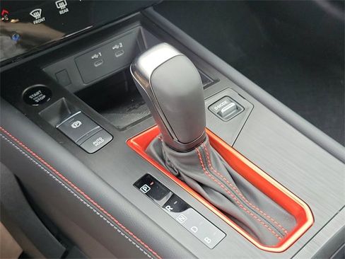 New 2025 Nissan Kicks SR w/ SR Premium Package image 15