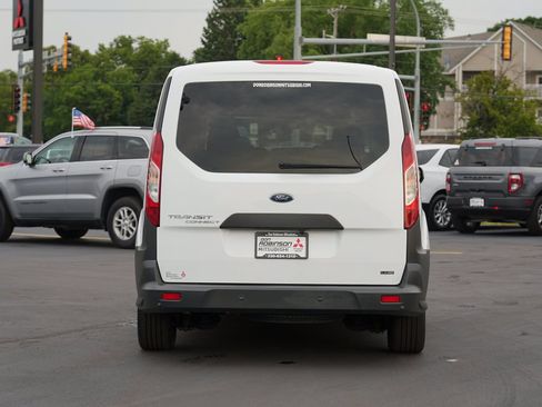 Used 2018 Ford Transit Connect XL FWD image 4