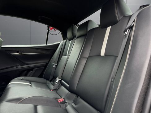 Certified 2025 Toyota Camry SE w/ Convenience Package FWD image 18