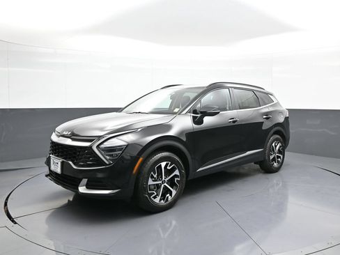 Certified 2025 Kia Sportage EX w/ EX Premium Package AWD/4WD image 10