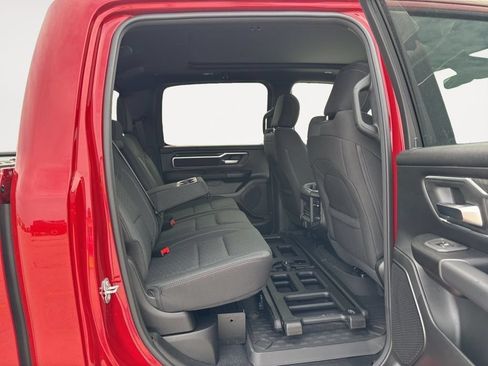 New 2026 RAM 1500 4x4 Crew Cab image 23