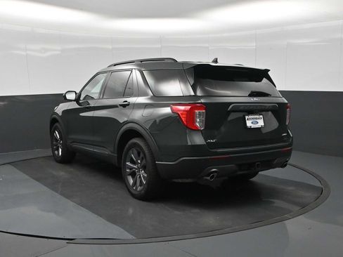 Used 2023 Ford Explorer XLT w/ Equipment Group 202A image 6