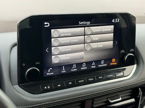 Used 2023 Nissan Rogue SL w/ SL Premium Package image 38