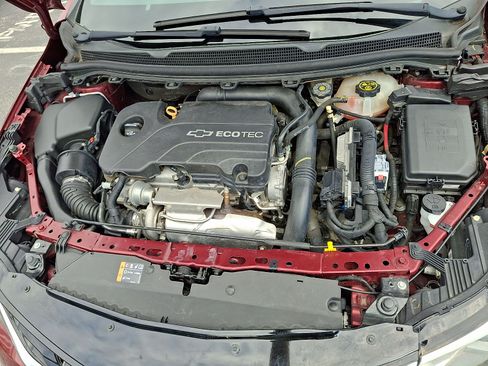 Certified 2016 Chevrolet Cruze Premier FWD image 33