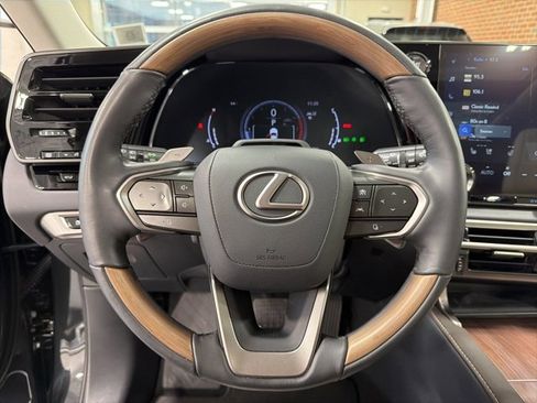 Used 2023 Lexus RX 350 AWD image 15