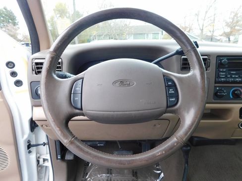 Used 1999 Ford F250 Lariat image 15