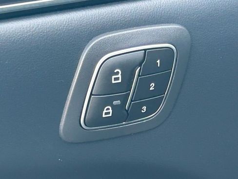 Used 2024 Ford Mustang Mach-E Premium image 58