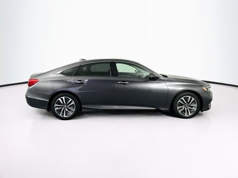 Used 2018 Honda Accord Touring image 10