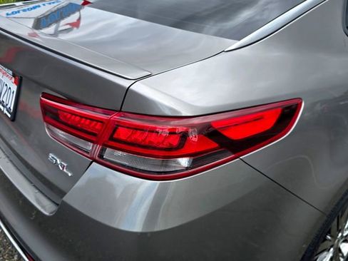 Used 2018 Kia Optima SX w/ Technology Package image 29
