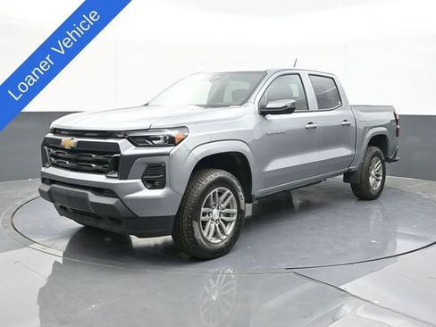 New 2025 Chevrolet Colorado LT w/ LT Convenience Package AWD/4WD image 4