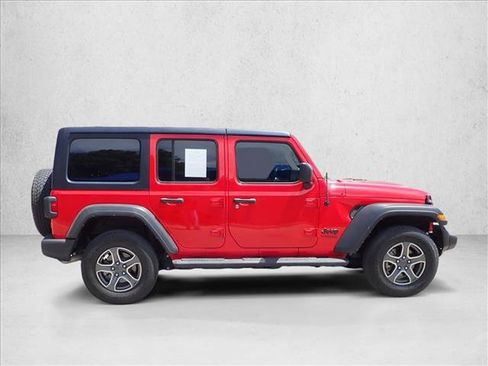 Used 2022 Jeep Wrangler Unlimited Sport AWD/4WD image 5