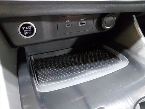 Used 2021 Nissan Rogue SV AWD/4WD image 29