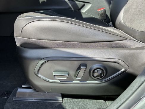 New 2026 Jeep Grand Cherokee Altitude AWD/4WD image 12