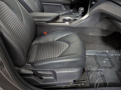 Certified 2024 Toyota Camry SE w/ Cold Weather Package FWD image 38