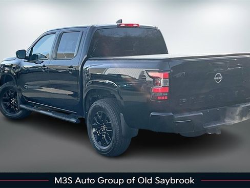 Used 2023 Nissan Frontier SV w/ Midnight Edition Package image 4