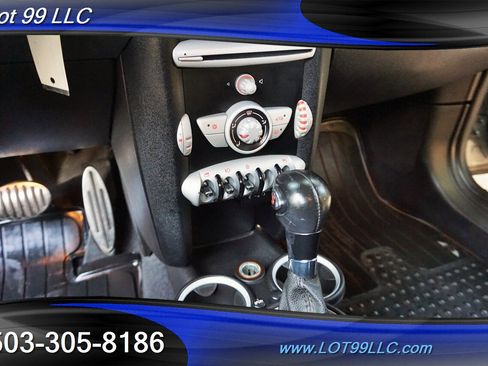 Used 2009 MINI Cooper Clubman S w/ Sport Pkg image 21