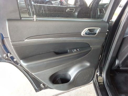 Used 2018 Jeep Grand Cherokee Limited w/ Luxury Group II image 22